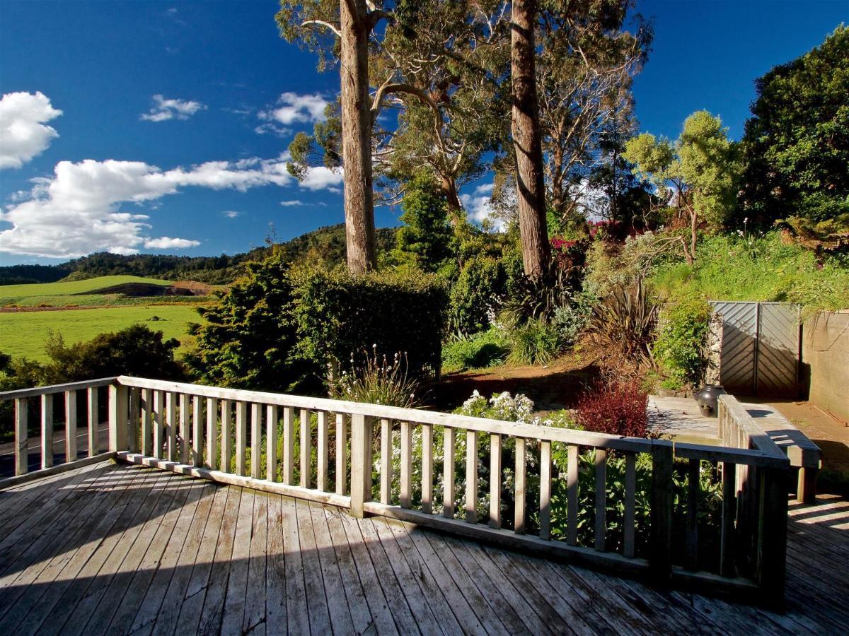 Ducks Crossing - Ohakune Holiday Home エクステリア 写真